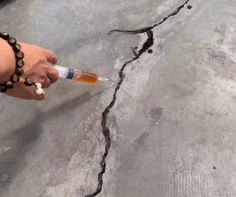 封开混凝土裂缝修补技术详解​